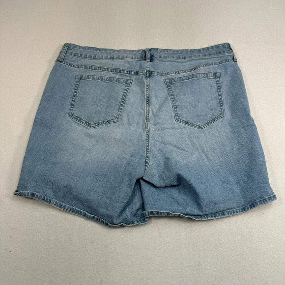 Torrid Perfect 5 Inch Jean Shorts Womens Plus Size 20 Light Wash High Rise - Picture 2 of 8
